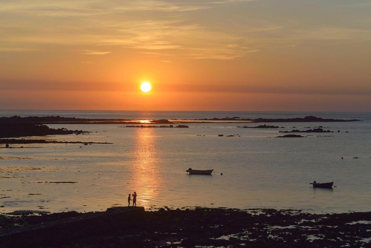 Driftwood Inn Saint Saviour المرافق الصورة
